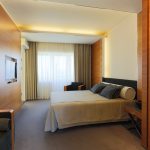 Lennart Meri Sviitissä on erillinen makuuhuone.