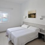 Standard-huone merinäköalalla, Hotel Medano