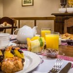 Hotellin aamiainen