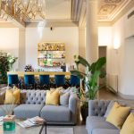 Hotellin vastaanottoaula