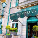 Hotellin sisäänkäynti