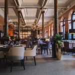 Hotellin ravintolasali