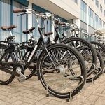 Voit vuokrata hotellilta pöyrän