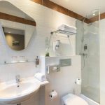 Esimerkkikuva kylpyhuoneesta