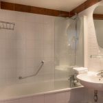 Esimerkkikuva kylpyhuoneesta