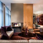 Hotellin viihtyisä aula