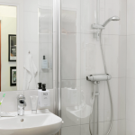 Esimerkkikuva kylpyhuoneesta