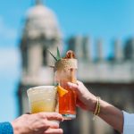 Allasbaari palvelee katolla