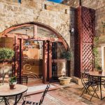 Hotellin sisäänkäynti