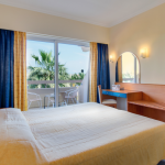 Standard-huone puutarhanäköalalla