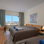 Superior-huone puutarhanäköalla