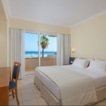 Sviitti merinäköalla