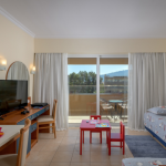 Perhesviitti puutarhanäköalla