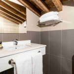 Esimerkkikuva kylpyhuoneesta