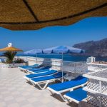 Toinen hotellin allasalueista