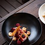 Hea Maa ravintolan jälkiruoka-annos