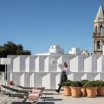 Kattoterassi ja uima-allas