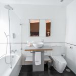 Esimerkkikuva kylpyhuoneesta