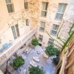 Perinteinen andalusialainen sisäpiha