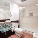 Esimerkkikuva kylpyhuoneesta