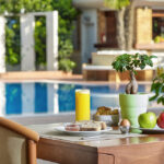 Nauti hotellin ravintolan antimista terassilla