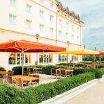 Magic Circus Hotellin ulkoterassi