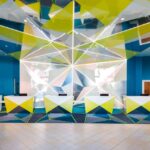 Magic Circus Hotellin vastaanottoaula