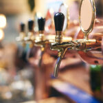 Oluthanat englantilaisessa pubissa