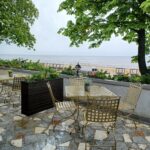 Baltic Beach Hotellin ravintoloista on upea näköala Jurmalan rannalle