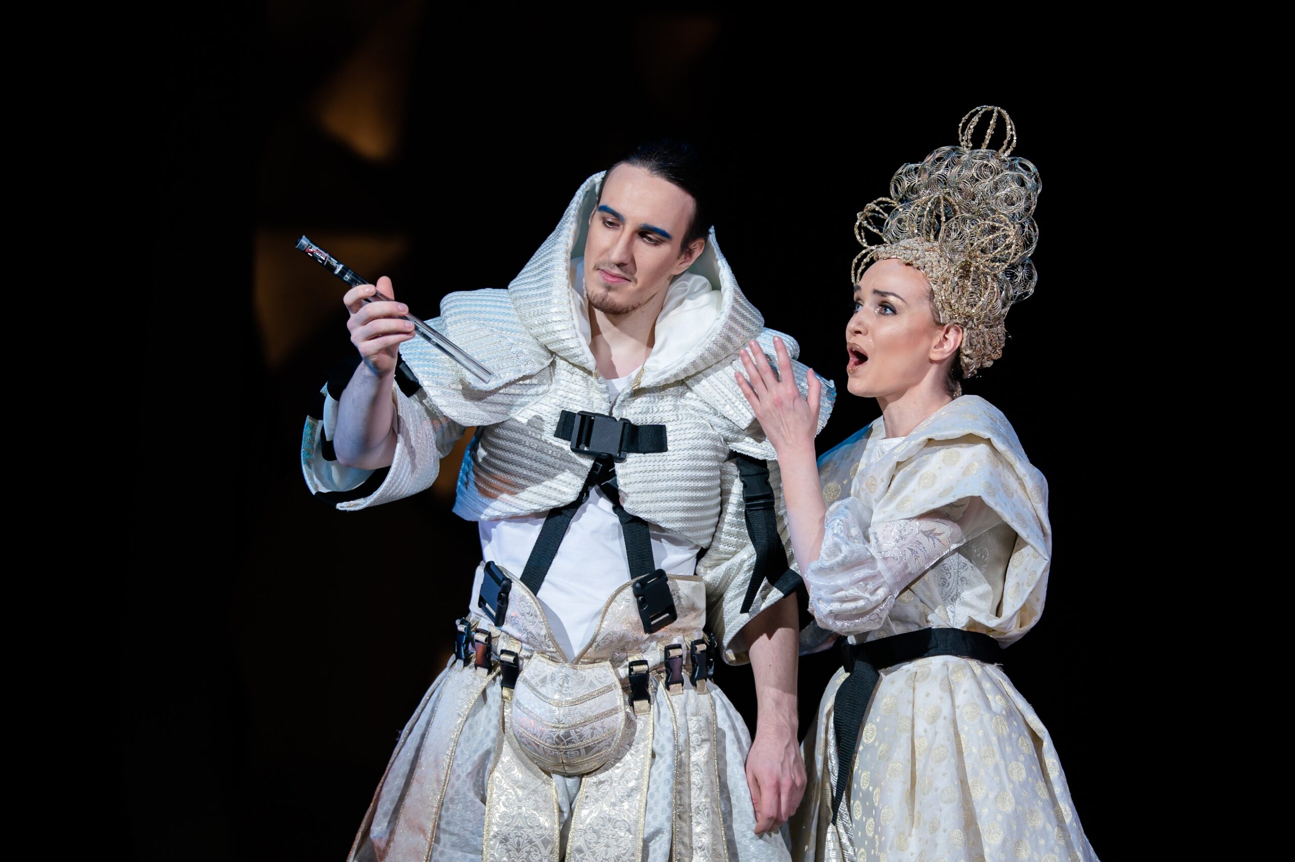 Taikahuilu-ooppera-Estonia-teatteri-2 (1)