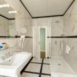 Esimerkkikuva kylpyhuoneesta