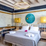 10GR Hotel & Wine Bar Junior suite