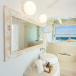 Rhodos Horizon City Island Sviitin kylpyhuone