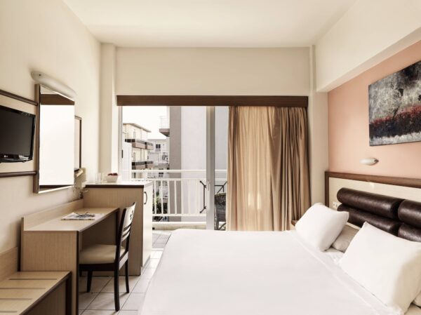 Rodoksen kaupunki, Pearl Hotel