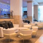 Hotellin aula ja yleisiä tiloja