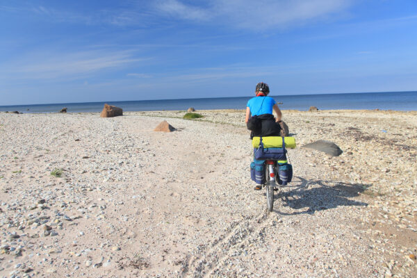 Saarenmaa tutuksi pyöräillen