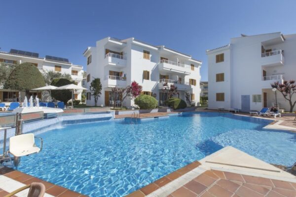 Puerto de Pollensa, Flora Aparthotel