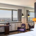 Superior-huone näkymillä Vanhaankaupunkiin