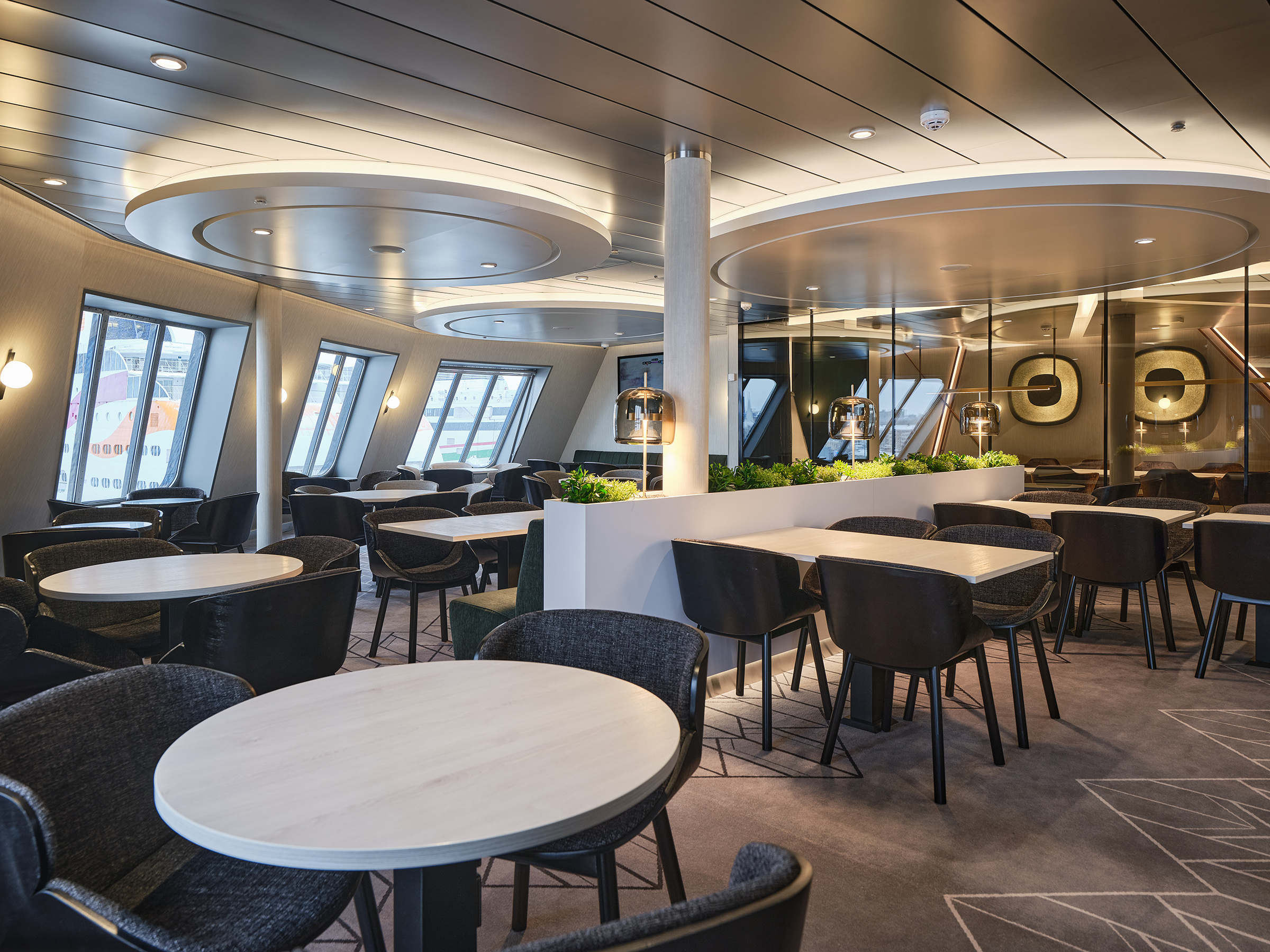 Tallink MyStar, Comfort Lounge