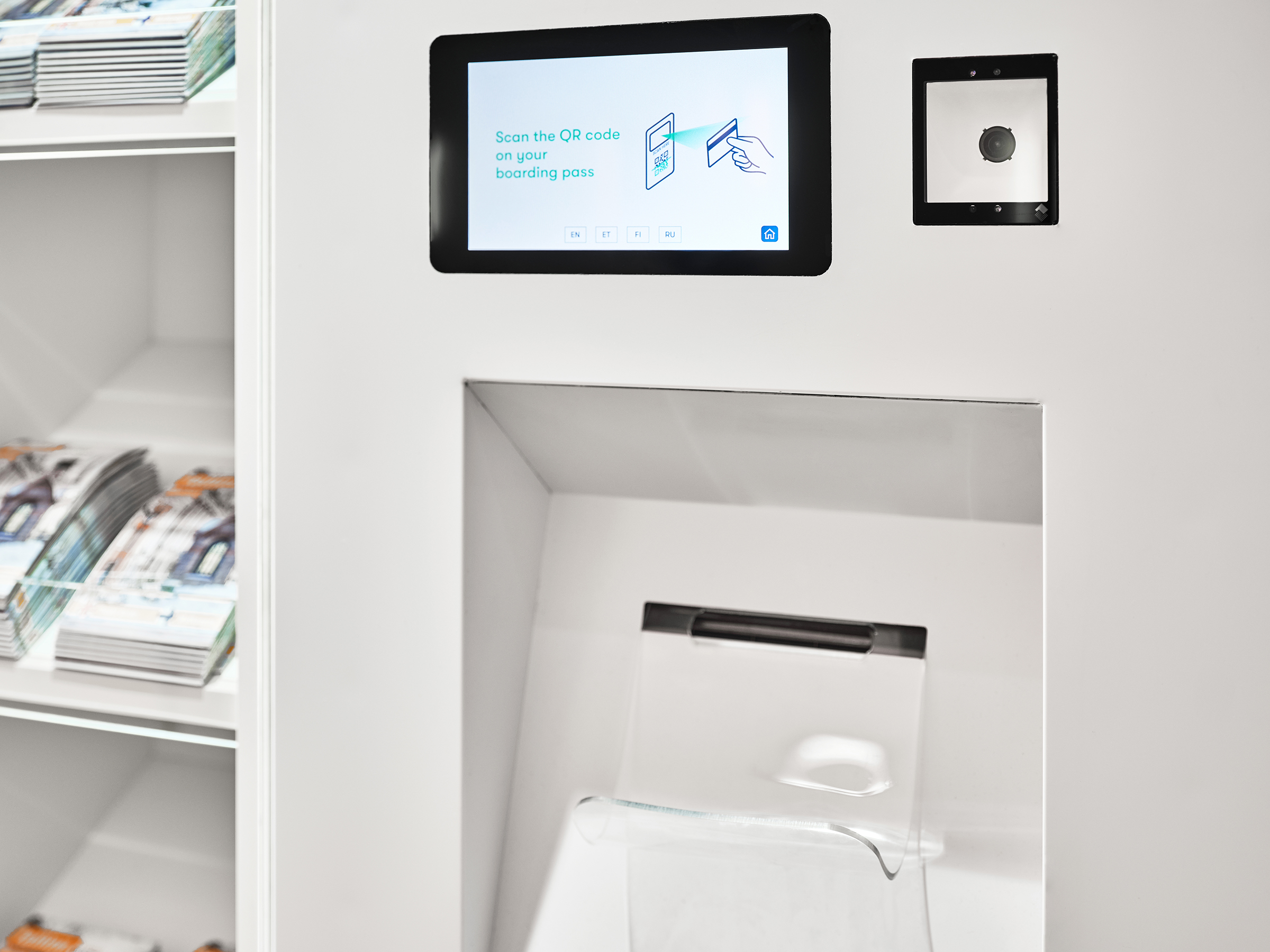 Tallink MyStar, korttiautomaatti