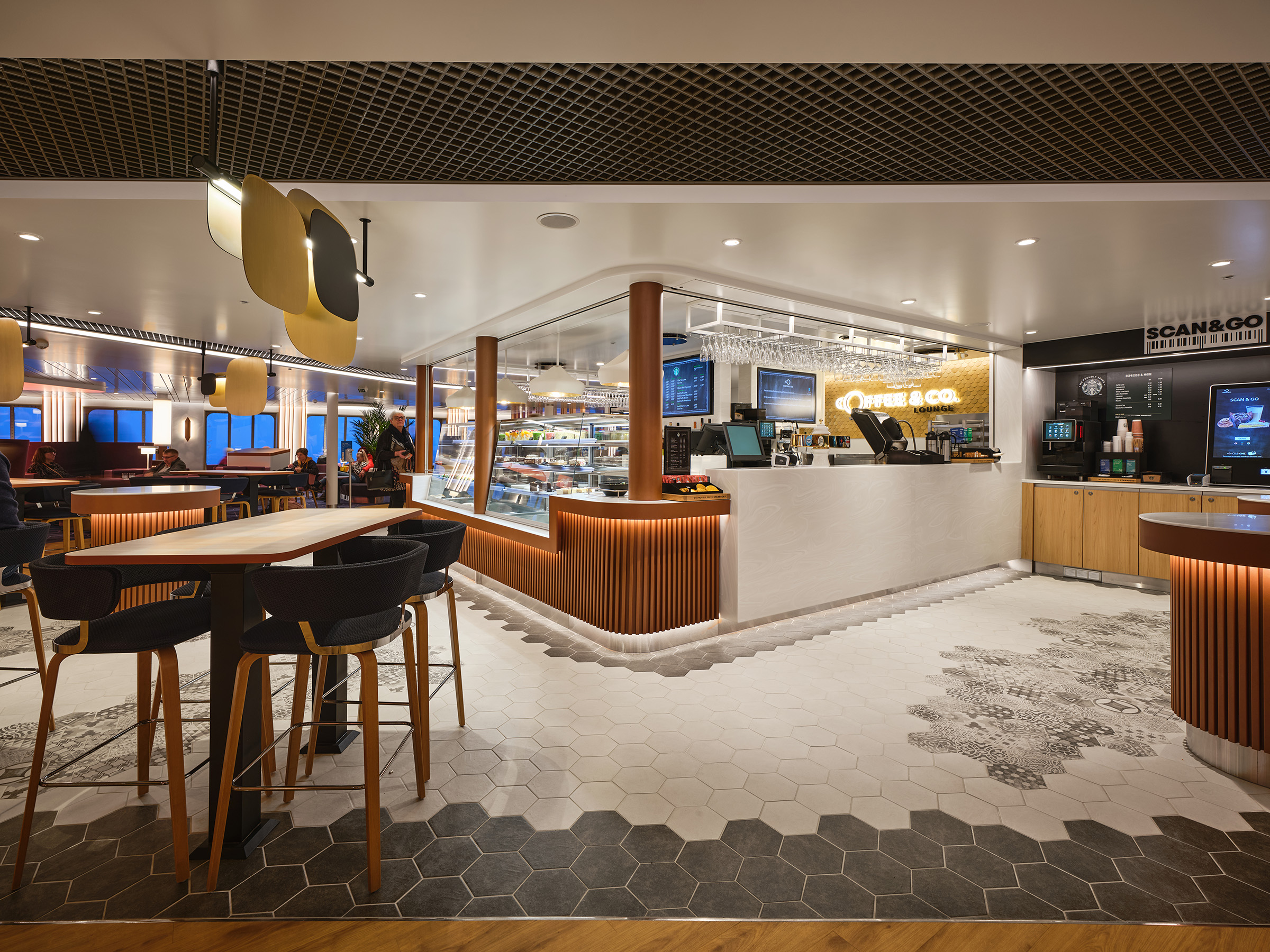 Tallink MyStar, Coffee & Co