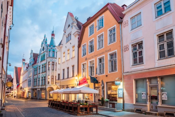 Meriton Old Town Garden