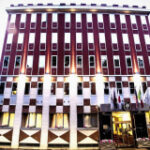 Kuva hotellin julkisivusta