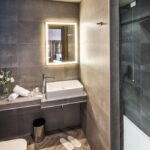 Superior -huoneen kylpyhuone