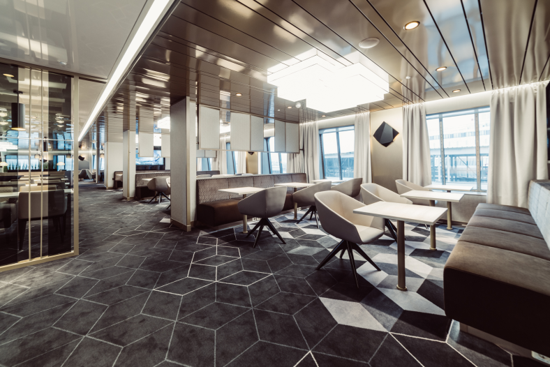 005-Megastar-Business