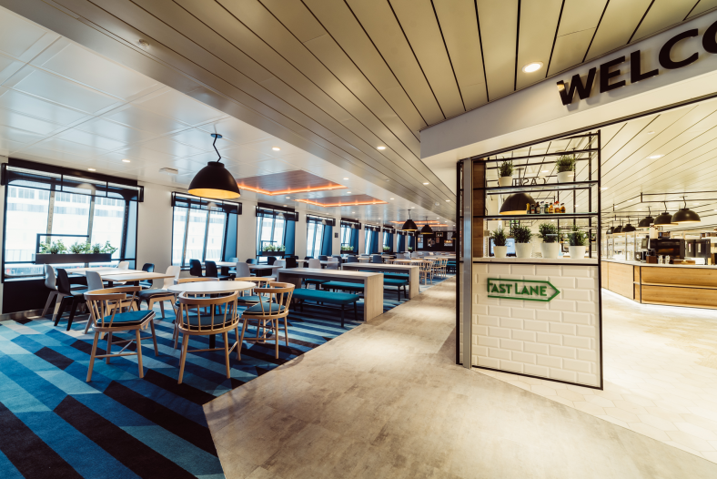 013 -Megastar-Fast Lane_MMP9536