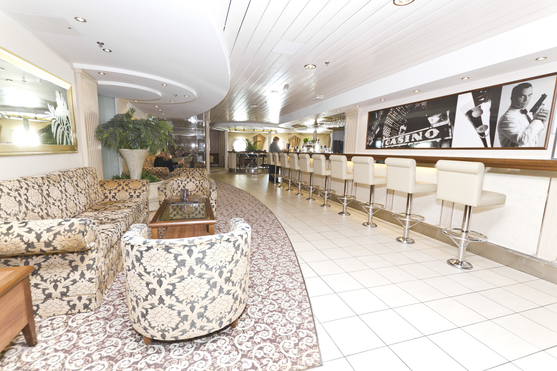 PianoBar-BalticPrincess