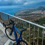 Titta Keinänen: pyrä Teneriffan vuorimaisemissa