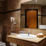 Glories hotel kylpyhuone