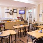 Dolphin Hotel - Aamiaishuone